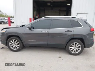 2014 Jeep Cherokee Limited z VIN 1C4PJMDB2EW182111, wystawiony jako IAAI lot #42179182 z przebiegiem 156 257 mil mil oraz . Historia ofert i sprzedaży dostępna na DreamBid. Obrazek 14.