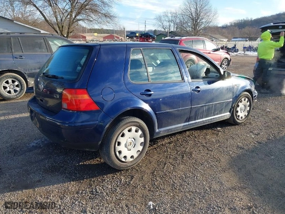 2004 Volkswagen Golf GL with VIN 9BWFL61J544011236, listed as a IAAI auction lot 41444973 with 101,756 mi miles. Bid and sale history available at carsss.com. Image 4.