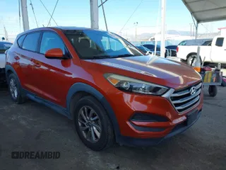 2017 Hyundai Tucson SE with VIN KM8J23A48HU357394, listed as a IAAI auction lot 41841968 with 74,769 mi miles. Bid and sale history available at carsss.com. Image 1.
