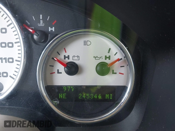 2005 Ford F-150 XLT z VIN 1FTPW14595KD94652, wystawiony jako IAAI lot #42766074 z przebiegiem 245 344 mil mil oraz . Historia ofert i sprzedaży dostępna na DreamBid. Obrazek 15.