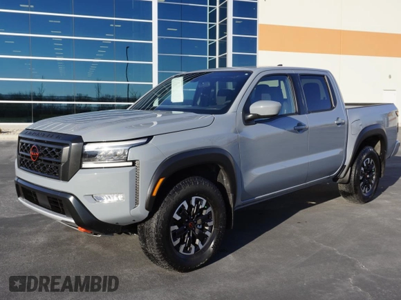 2024 Nissan Frontier SV z VIN 1N6ED1EK2RN667028, wystawiony jako Copart lot #55688885 z przebiegiem 3 447 mil mil oraz Szkoda całkowita • Salvage title. Historia ofert i sprzedaży dostępna na DreamBid. Obrazek 2.