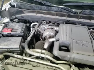 2023 GMC Sierra 1500 с VIN 1GTUUBE84PZ327510, выставлен на аукционе Copart как лот 51716385 с пробегом 30 590 миль миль и Списание • Salvage title. История ставок и продаж доступна на DreamBid. Изображение 14.