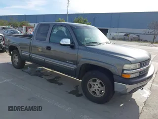 2000 Chevrolet Silverado 1500 LT with VIN 1GCEK19T9YE254579, listed as a IAAI auction lot 41620450 with 292,768 mi miles and . Bid and sale history available at DreamBid. Image 1.