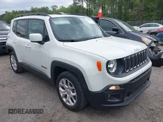 2018 Jeep Renegade Latitude z VIN ZACCJABBXJPH47373, wystawiony jako IAAI lot #42038962 z przebiegiem 20 498 mil mil oraz . Historia ofert i sprzedaży dostępna na DreamBid. Obrazek 1.