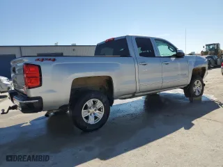 2018 Chevrolet Silverado 1500 LT with VIN 1GCVKREH8JZ278919, listed as a Copart auction lot 45965505 with 124,209 mi miles and Salvage Title. Bid and sale history available at carsss.com. Image 3.