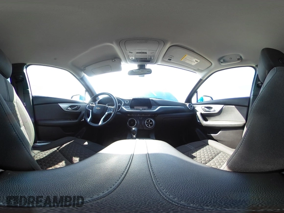 2019 Chevrolet Blazer z VIN 3GNKBBRA4KS579152, wystawiony jako IAAI lot #42033979 z przebiegiem 75 158 mil mil oraz . Historia ofert i sprzedaży dostępna na DreamBid. Obrazek 21.