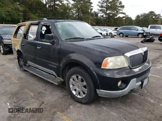 2003 Lincoln Navigator Ultimate with VIN 5LMFU27R93LJ43832, listed as a Copart auction lot 77978214 with 0 mi miles and Non Repairable. Bid and sale history available at carsss.com. Image 4.