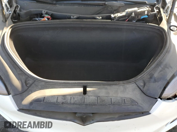 2021 Tesla Model X Long Range Plus with VIN 5YJXCBE22MF311576, listed as a Copart auction lot 68583984 with 83,137 mi miles and Salvage Title. Bid and sale history available at carsss.com. Image 14.