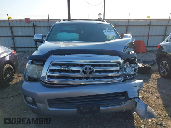 2015 Toyota Sequoia Limited with VIN 5TDJW5G14FS124552, listed as a IAAI auction lot 41692068 with 170,397 mi miles. Bid and sale history available at carsss.com. Image 12.