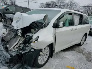 2016 Toyota Sienna Ltd with VIN 5TDDK3DC7GS132956, listed as a Copart auction lot 89190975 with 0 mi miles and Salvage Title. Bid and sale history available at carsss.com. Image 11.