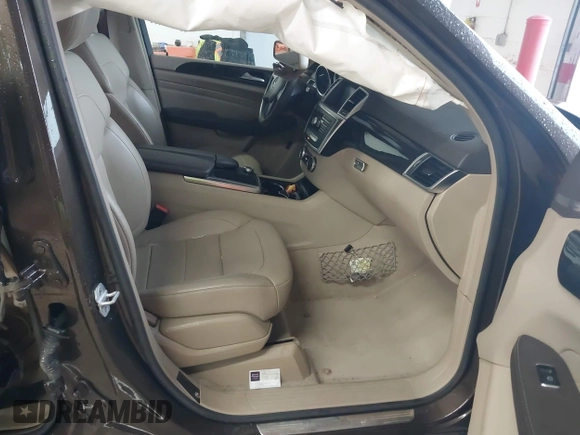 2015 Mercedes-Benz M 350 with VIN 4JGDA5HB2FA578858, listed as a IAAI auction lot 42220126 with 136,554 mi miles and . Bid and sale history available at DreamBid. Image 5.