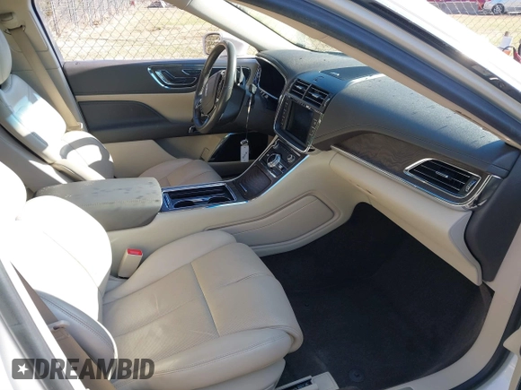 2018 Lincoln Continental Select with VIN 1LN6L9SK1J5601485, listed as a IAAI auction lot 41185264 with 53,351 mi miles. Bid and sale history available at carsss.com. Image 5.