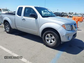 2013 Nissan Frontier SV with VIN 1N6AD0CU6DN727799, listed as a IAAI auction lot 42508752 with 105,835 mi miles and . Bid and sale history available at DreamBid. Image 1.