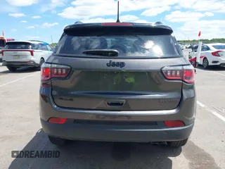 2018 Jeep Compass Latitude with VIN 3C4NJDBB0JT454598, listed as a IAAI auction lot 42318972 with 42,848 mi miles and . Bid and sale history available at DreamBid. Image 16.