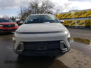 2024 Hyundai Kona SEL with VIN KM8HCCAB1RU044540, listed as a Copart auction lot 44995405 with 3,133 mi miles and Clean Title. Bid and sale history available at carsss.com. Image 5.