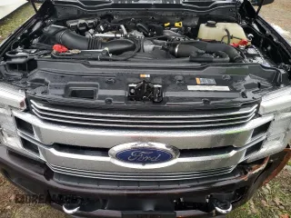 2019 Ford Super Duty F-450 DRW XL with VIN 1FT8W4DT3KEE07488, listed as a Copart auction lot 84150254 with 70,900 mi miles and Non Repairable. Bid and sale history available at carsss.com. Image 11.