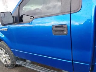 2014 Ford F-150 XL with VIN 1FTMF1EM4EFC77675, listed as a IAAI auction lot 41905732 with 76,648 mi miles. Bid and sale history available at carsss.com. Image 14.