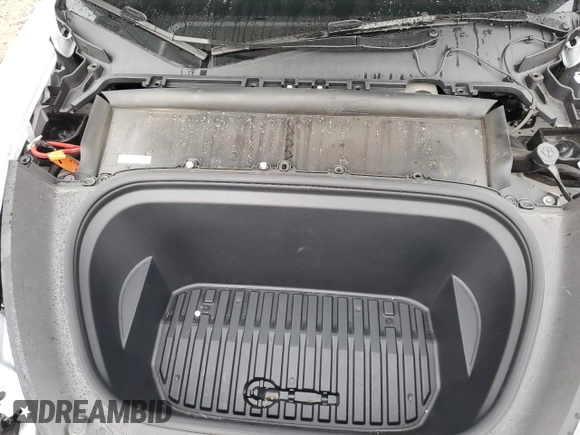 2024 Tesla Model Y Long Range with VIN 7SAYGAEE1RF061318, listed as a Copart auction lot 81142444 with 3,249 mi miles and Salvage Title. Bid and sale history available at DreamBid. Image 11.