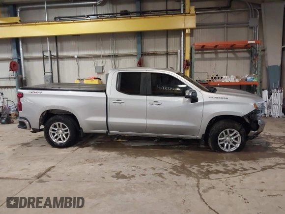 2020 Chevrolet Silverado 1500 LT with VIN 1GCRYDED7LZ312481, listed as a IAAI auction lot 41732329 with 89,446 mi miles. Bid and sale history available at carsss.com. Image 13.