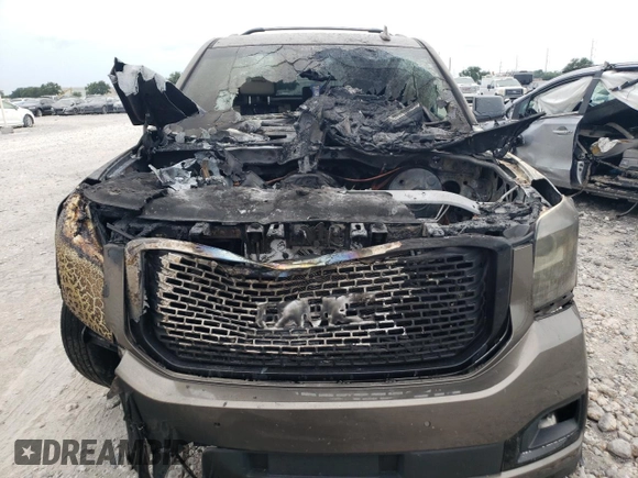 2016 GMC Yukon Denali with VIN 1GKS1CKJ6GR241889, listed as a Copart auction lot 67661734 with 0 mi miles and Salvage Title. Bid and sale history available at carsss.com. Image 5.
