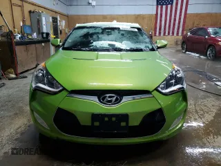 2012 Hyundai Veloster w/Gray Int с VIN KMHTC6AD1CU059480, выставлен на аукционе Copart как лот 86882034 с пробегом 146 464 миль миль и Чистый • Clean title. История ставок и продаж доступна на DreamBid. Изображение 5.