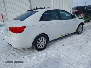 2010 Kia Forte EX z VIN KNAFU4A29A5881479, wystawiony jako IAAI lot #41618116 z przebiegiem 173 794 mil mil oraz . Historia ofert i sprzedaży dostępna na DreamBid. Obrazek 4.