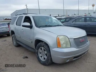 2011 GMC Yukon SLT with VIN 1GKS1CE01BR150895, listed as a IAAI auction lot 41183340 with 1 mi miles. Bid and sale history available at carsss.com. Image 1.
