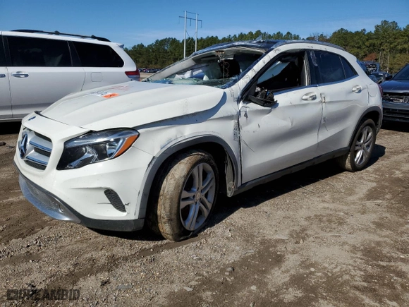 2015 Mercedes-Benz GLA-Class GLA 250 with VIN WDCTG4EB6FJ113541, listed as a Copart auction lot 83617674 with 0 mi miles and Salvage Title. Bid and sale history available at carsss.com. Image 1.