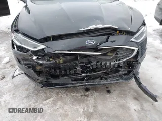 2017 Ford Fusion SE with VIN 3FA6P0H93HR136181, listed as a IAAI auction lot 41643411 with 58,545 mi miles. Bid and sale history available at carsss.com. Image 6.