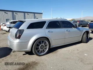 2006 Dodge Magnum R/T z VIN 2D8GV57286H122762, wystawiony jako Copart lot #83399984 z przebiegiem 200 443 mil mil oraz Szkody całkowita. Historia ofert i sprzedaży dostępna na DreamBid. Obrazek 3.