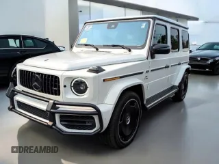 2022 Mercedes-Benz G 63 AMG z VIN W1NYC7HJ1NX453XXX, wystawiony jako Copart lot #60002315 z przebiegiem 17 560 mil mil oraz Czysty tytuł • Clean title. Historia ofert i sprzedaży dostępna na DreamBid. Obrazek 2.
