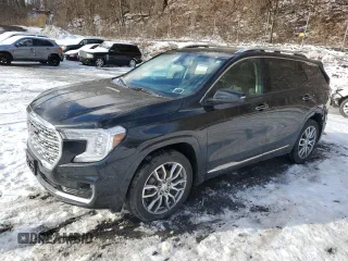 2023 GMC Terrain Denali z VIN 3GKALXEG7PL118218, wystawiony jako Copart lot #44163865 z przebiegiem 18 553 mil mil oraz Szkoda całkowita • Salvage title. Historia ofert i sprzedaży dostępna na DreamBid. Obrazek 1.