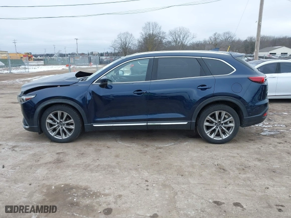 2018 Mazda CX-9 Grand Touring with VIN JM3TCBDY7J0231745, listed as a IAAI auction lot 41257681 with 77,281 mi miles. Bid and sale history available at carsss.com. Image 14.