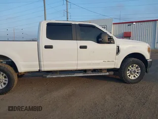 2018 Ford Super Duty F-250 SRW XL with VIN 1FT7W2BT9JEB87422, listed as a IAAI auction lot 41367216 with 162,239 mi miles. Bid and sale history available at carsss.com. Image 13.
