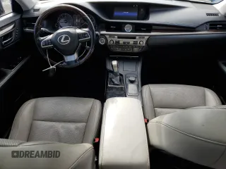 2016 Lexus ES 330 z VIN JTHBK1GG8G2217305, wystawiony jako Copart lot #42583725 z przebiegiem 99 218 mil mil oraz Szkoda całkowita • Salvage title. Historia ofert i sprzedaży dostępna na DreamBid. Obrazek 8.