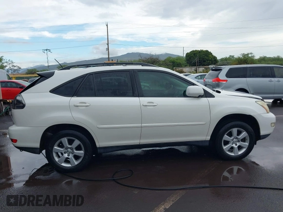 2007 Lexus RX 350 with VIN JTJGK31U870002338, listed as a IAAI auction lot 41755649 with 211,151 mi miles. Bid and sale history available at carsss.com. Image 14.