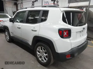 2018 Jeep Renegade Altitude z VIN ZACCJABB6JPH79544, wystawiony jako IAAI lot #41742928 z przebiegiem 59 540 mil mil oraz . Historia ofert i sprzedaży dostępna na DreamBid. Obrazek 3.