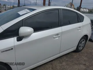 2011 Toyota Prius I with VIN JTDKN3DU8B5361409, listed as a IAAI auction lot 42117202 with 152,129 mi miles. Bid and sale history available at carsss.com. Image 15.