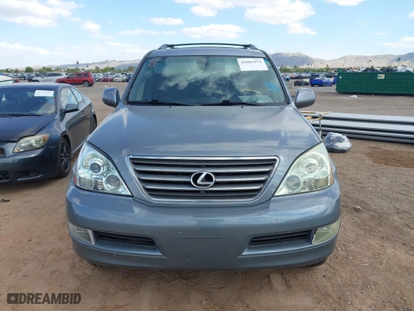 2004 Lexus GX 470 with VIN JTJBT20X540051909, listed as a IAAI auction lot 42083375 with 191,974 mi miles. Bid and sale history available at carsss.com. Image 12.