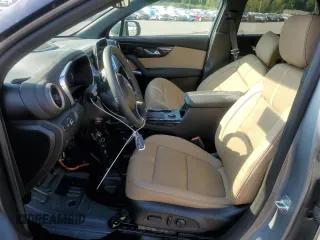 2024 Chevrolet Blazer Premier z VIN 3GNKBLRSXRS139400, wystawiony jako Copart lot #68527084 z przebiegiem 18 804 mil mil oraz Szkoda całkowita • Salvage title. Historia ofert i sprzedaży dostępna na DreamBid. Obrazek 7.