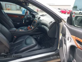 2003 Mercedes-Benz SL 500 z VIN WDBSK75F33F009204, wystawiony jako IAAI lot #42305205 z przebiegiem 87 108 mil mil oraz . Historia ofert i sprzedaży dostępna na DreamBid. Obrazek 5.
