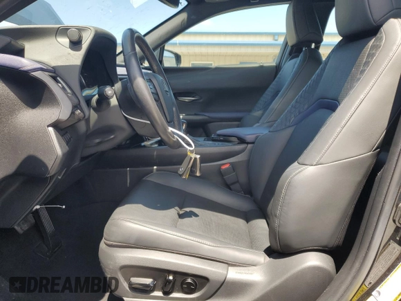 2021 Lexus UX 250h с VIN JTHP9JBHXM2045467, выставлен на аукционе Copart как лот 60781685 с пробегом 37 638 миль миль и Списание • Salvage title. История ставок и продаж доступна на DreamBid. Изображение 7.