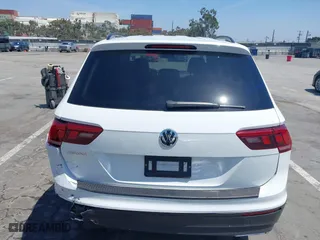 2019 Volkswagen Tiguan S with VIN 3VV1B7AX1KM101407, listed as a IAAI auction lot 42032761 with 51,868 mi miles. Bid and sale history available at carsss.com. Image 16.