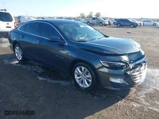 2019 Chevrolet Malibu LT with VIN 1G1ZD5ST2KF135053, listed as a IAAI auction lot 41867343 with 76,006 mi miles. Bid and sale history available at carsss.com. Image 1.