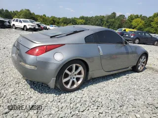 2005 Nissan 350Z with VIN JN1AZ34D85M608232, listed as a Copart auction lot 69145384 with 128,199 mi miles and Clean Title. Bid and sale history available at DreamBid. Image 3.