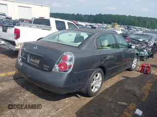 2006 Nissan Altima S with VIN 1N4AL11D36C232219, listed as a IAAI auction lot 42151027 with Not provided miles and . Bid and sale history available at DreamBid. Image 4.