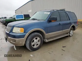 2004 Ford Expedition Eddie Bauer с VIN 1FMEU17W44LA33299, выставлен на аукционе Copart как лот 51974555 с пробегом 171 899 миль миль и Списание • Salvage title. История ставок и продаж доступна на DreamBid. Изображение 1.