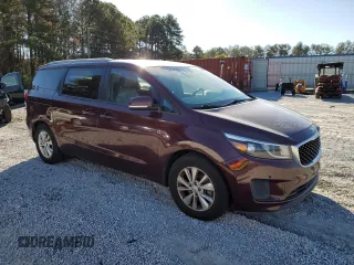 2017 Kia Sedona LX with VIN KNDMB5C14H6244174, listed as a Copart auction lot 49928785 with 140,875 mi miles and Clean Title. Bid and sale history available at carsss.com. Image 4.