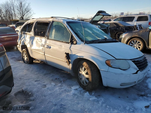 2007 Chrysler Town & Country LWB Touring with VIN 2A4GP54L57R160056, listed as a Copart auction lot 86171784 with 155,174 mi miles and Salvage Title. Bid and sale history available at carsss.com. Image 4.