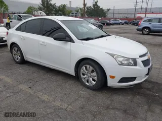 2014 Chevrolet Cruze LS with VIN 1G1PB5SG9E7168906, listed as a IAAI auction lot 42040703 with 217,199 mi miles. Bid and sale history available at carsss.com. Image 1.